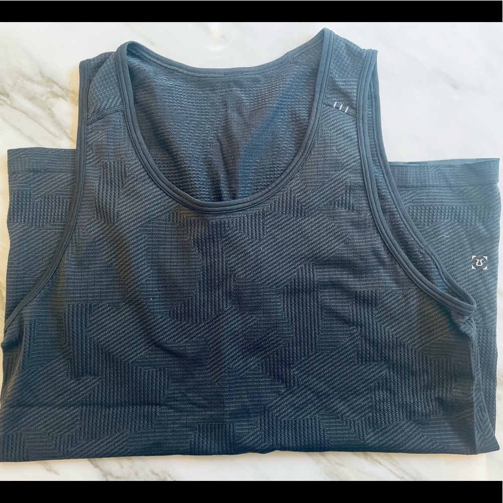 Lulu Lemon M Tank Top